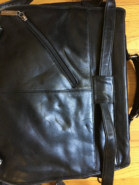 Vintage  HOBO black leather crossbody/backpack
